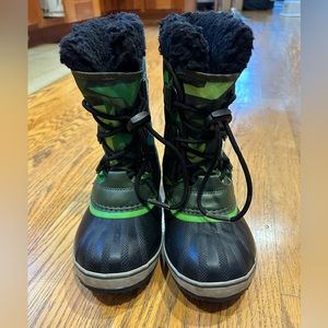 Sorel Snowboots .